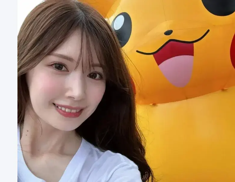 《明里紬》全集高清无删减完整版在线观看 - BDrip 1080p内嵌中字纯净无遮挡播放 - 免费资源迅雷网盘一键保存